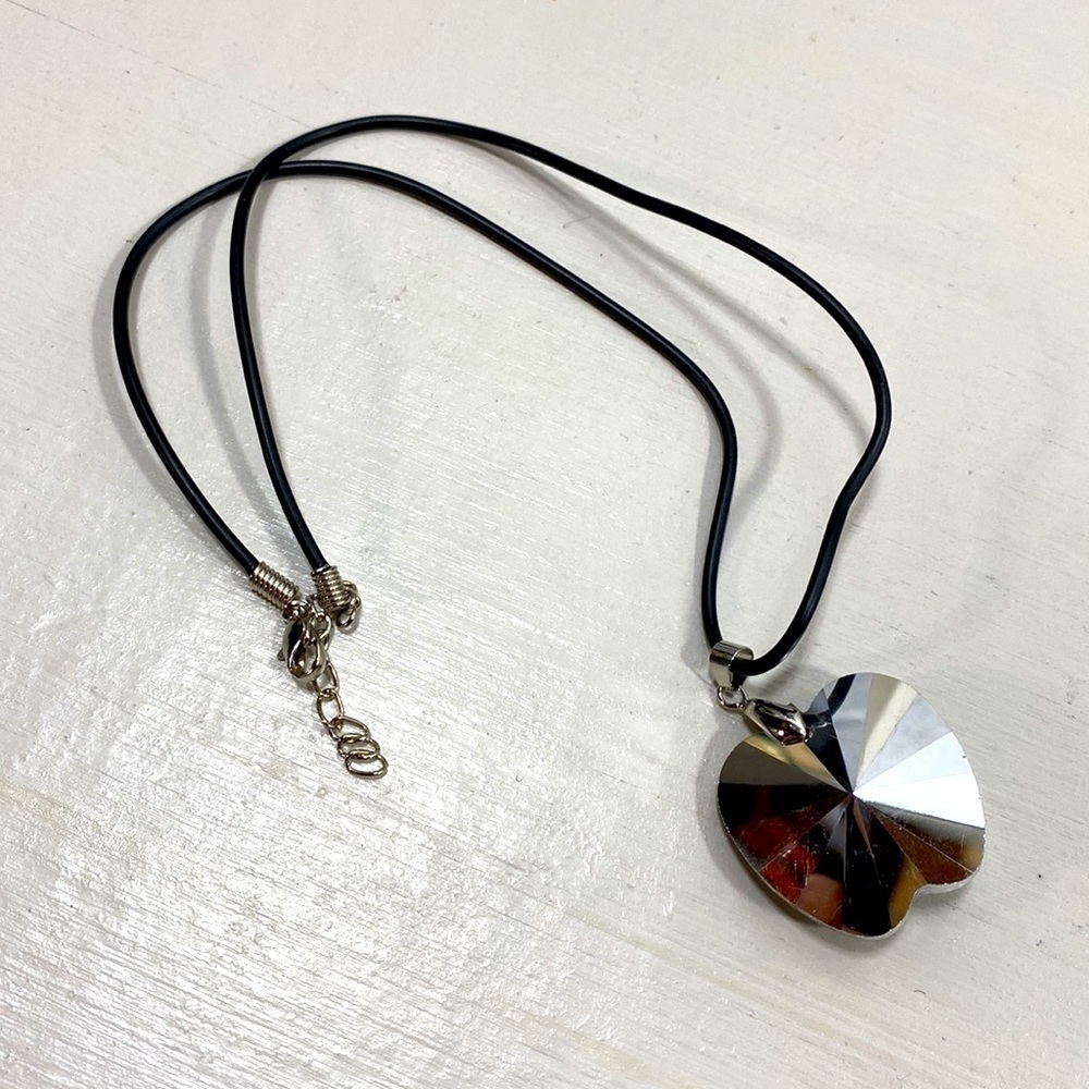 NWOT Custom black pendant with black cord necklace - Picture 3 of 6